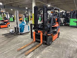 TOYOTA FORKLIFT