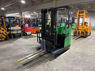 TOYOTA FORKLIFT