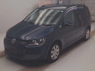VOLKSWAGEN GOLF TOURAN