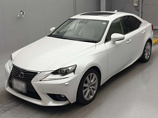 LEXUS IS