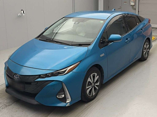 TOYOTA PRIUS PHV