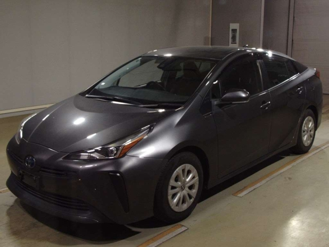 TOYOTA PRIUS 2021