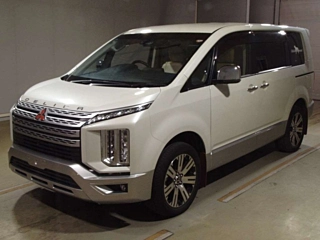 MITSUBISHI DELICA D5