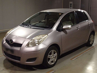 TOYOTA VITZ