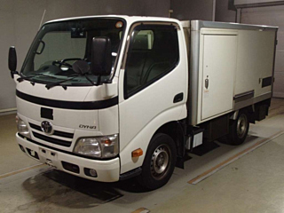 TOYOTA DYNA