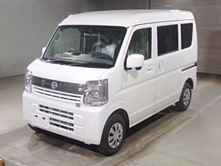 NISSAN CLIPPER VAN