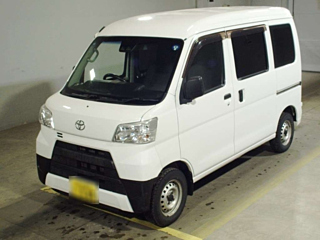 TOYOTA PIXIS VAN