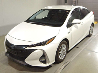 TOYOTA PRIUS PHV