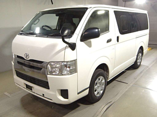 TOYOTA REGIUS ACE VAN