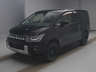 MITSUBISHI DELICA D5