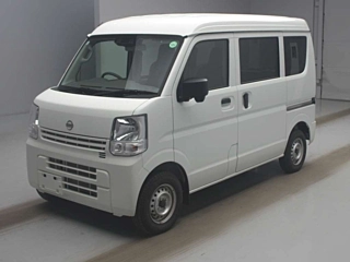 NISSAN CLIPPER VAN