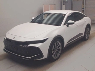 TOYOTA CROWN CROSSOVER