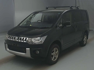 MITSUBISHI DELICA D5