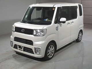 TOYOTA PIXIS MEGA