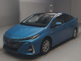TOYOTA PRIUS PHV