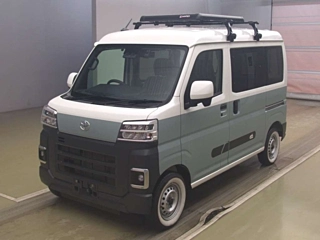 TOYOTA PIXIS VAN
