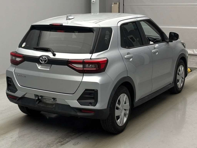 TOYOTA RAIZE 2021