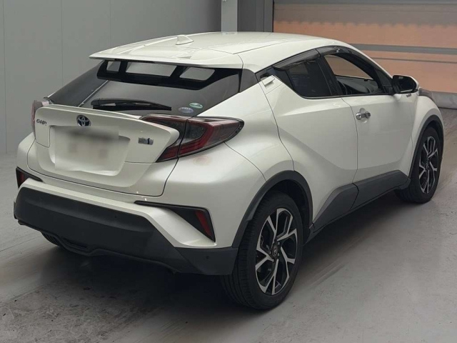 TOYOTA C-HR 2018