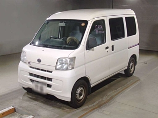TOYOTA PIXIS VAN