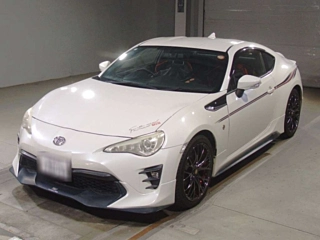 TOYOTA 86