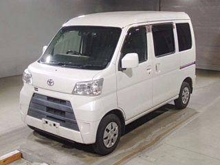 TOYOTA PIXIS VAN