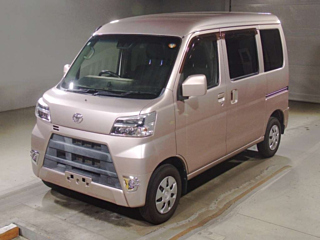 TOYOTA PIXIS VAN
