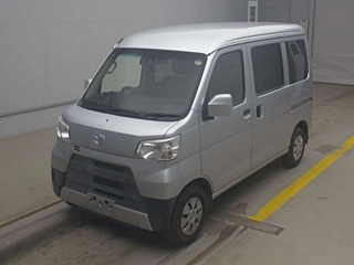 TOYOTA PIXIS VAN