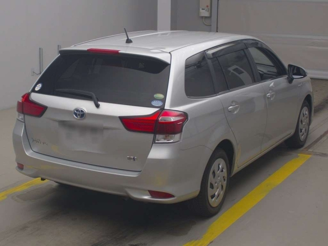 TOYOTA COROLLA FIELDER 2017