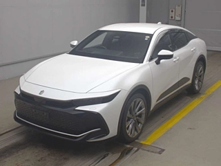 TOYOTA CROWN CROSSOVER