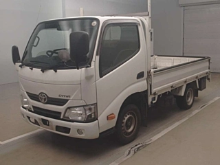 TOYOTA DYNA