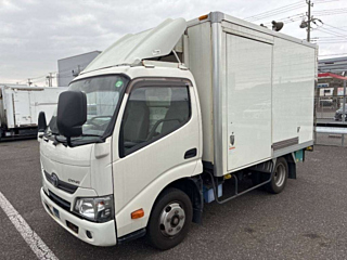 TOYOTA DYNA