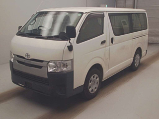 TOYOTA REGIUS ACE VAN