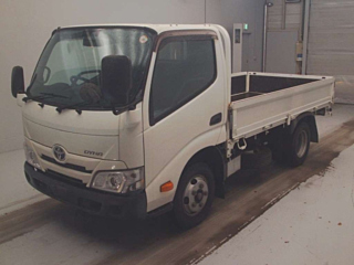 TOYOTA DYNA