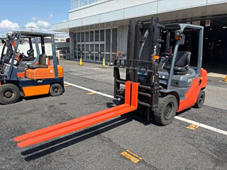 TOYOTA FORKLIFT