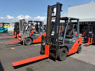 TOYOTA FORKLIFT