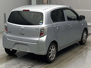 DAIHATSU MIRA E S 2013