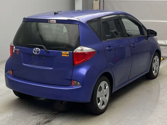TOYOTA RACTIS 2013