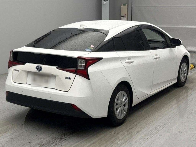 TOYOTA PRIUS 2020