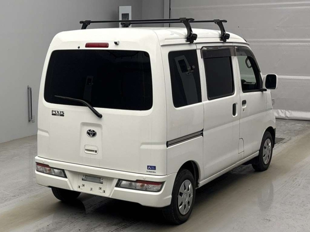 TOYOTA PIXIS VAN 2021