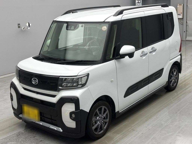 DAIHATSU TANTO 2024