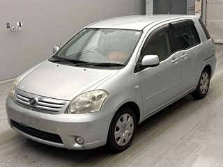 TOYOTA RAUM