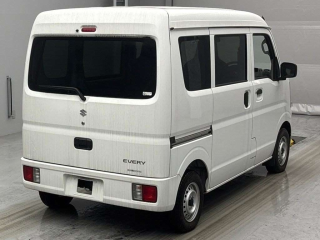 SUZUKI EVERY 2023