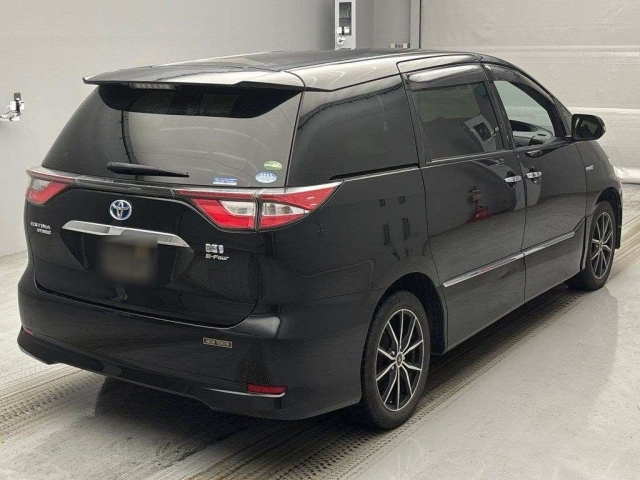 TOYOTA ESTIMA HYBRID 2016