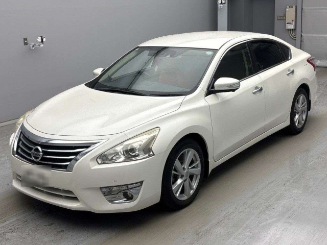 NISSAN TEANA 2015