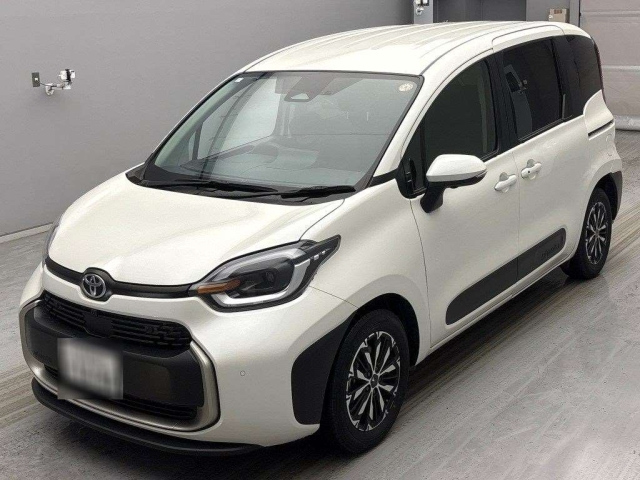 TOYOTA SIENTA 2023