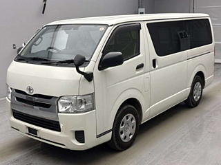 TOYOTA REGIUS ACE VAN