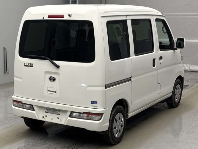 TOYOTA PIXIS VAN 2021