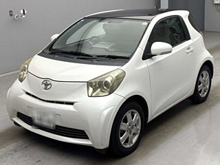 TOYOTA IQ