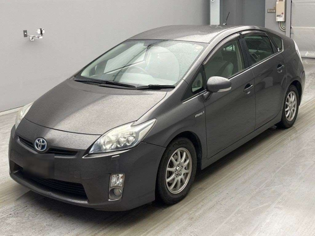 TOYOTA PRIUS 2011