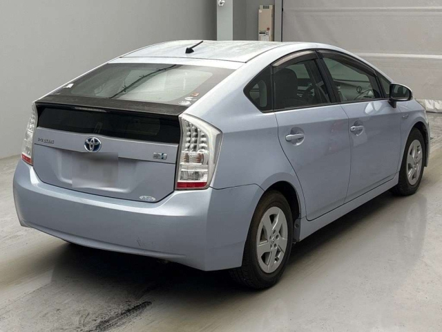 TOYOTA PRIUS 2010